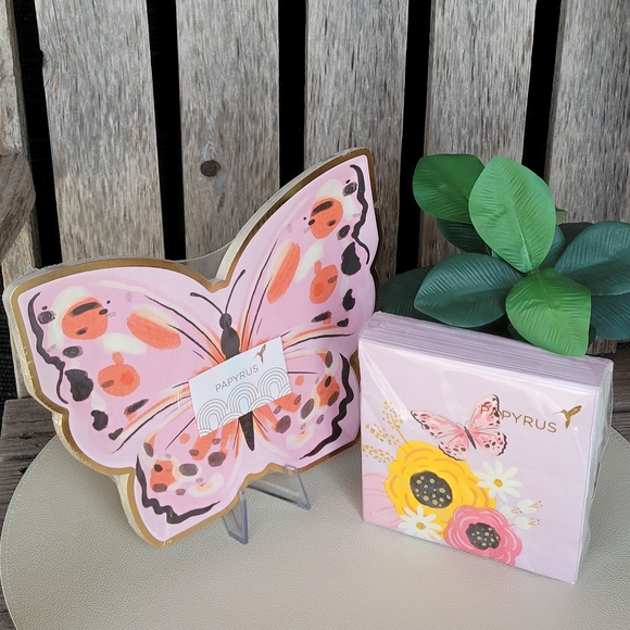 Papyrus Pink and Gold Butterfly Plastic Plates & Napkins - Picture 2 of 4